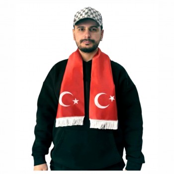 Türk Bayraklı Atkı